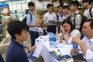 Ngày hội việc làm 2018 trường CĐ Công nghiệp Hà Nội: Cầu nối tạo việc làm hiệu quả giữa doanh nghiệp và sinh viên