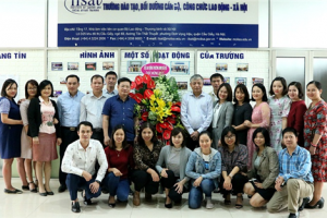 Thứ trưởng Doãn Mậu Diệp chúc mừng Ngày Nhà giáo Việt Nam