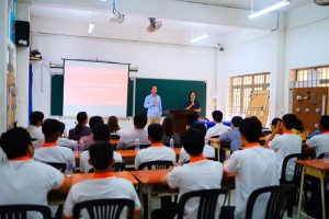 Energies San Frontieres ESF (Pháp) đào tạo nghề điện cho gần 50 thanh niên kém may mắn Việt Nam