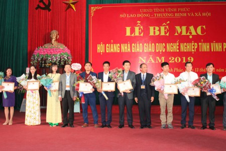 60 giáo viên đạt giải tại Hội giảng nhà giáo giáo dục nghề nghiệp tỉnh Vĩnh Phúc năm 2019