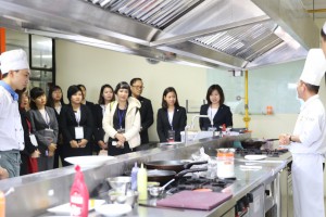 Nhân sự ngành Nhà hàng - Khách sạn thay đổi để thích ứng với cách mạng 4.0