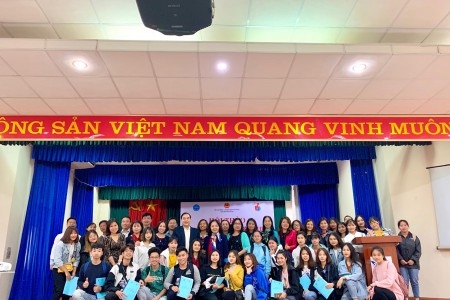Hội thảo "Đào tạo nhân lực công tác xã hội"