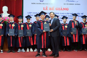 Học viện Chisholm (Australia): Trao bằng tốt nghiệp nghề trọng điểm cấp độ quốc tế cho 19 sinh viên Hà Tĩnh