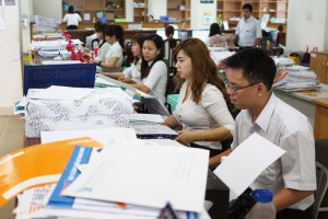 Nới lỏng điều kiện giải quyết nghỉ hưu đối với viên chức