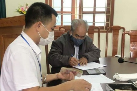 Hà Nam: Tiền hỗ trợ COVID-19 đã đến tay người có công, đối tượng bảo trợ xã hội, hộ nghèo và cận nghèo