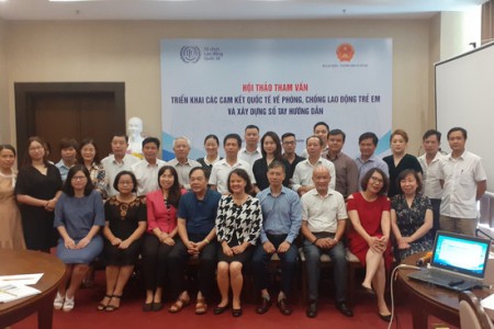 Lao động trẻ em là sự đánh đổi lợi ích trước mắt cho mục tiêu lâu dài