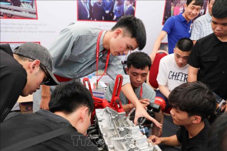 Hướng dẫn thực hiện chế độ phụ cấp ưu đãi đối với nhà giáo giáo dục nghề nghiệp