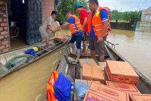 Chính phủ tạm cấp 500 tỷ đồng hỗ trợ khẩn cấp 5 tỉnh miền Trung thiệt hại do mưa lũ