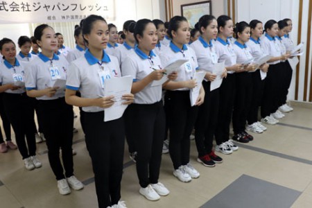 Hỗ trợ lao động ra nước ngoài làm việc