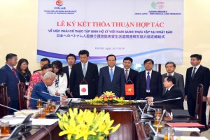 Tuyển hộ lý đi Nhật Bản với mức lương cao, nhiều chế độ đãi ngộ tốt