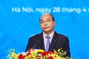 Chủ tịch nước Nguyễn Xuân Phúc dự Lễ phát động Tháng hành động về an toàn, vệ sinh lao động năm 2021