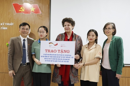 Kết nối hợp tác giữa Trường Cao đẳng Kỹ thuật Việt Đức với doanh nghiệp Đức