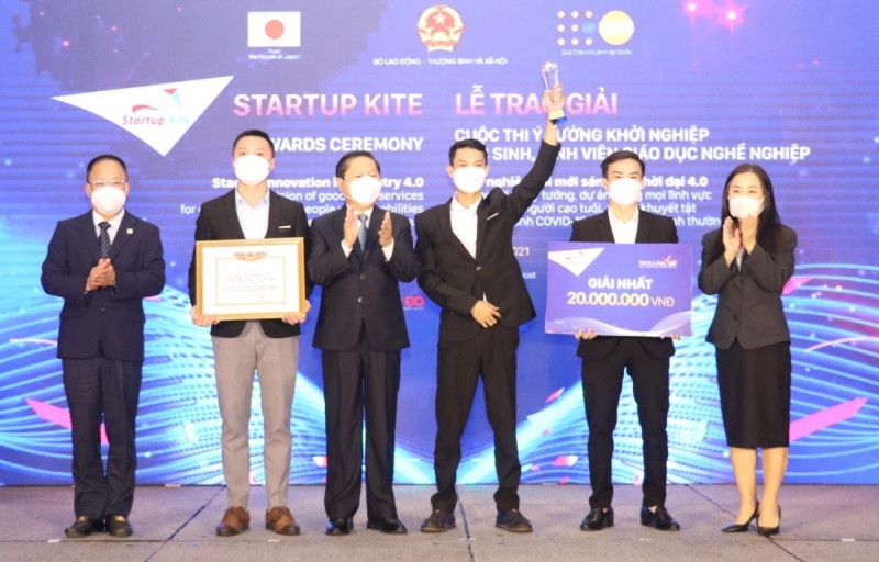 Trường CĐ Việt - Đức giành giải Nhất cuộc thi 'Ý tưởng khởi nghiệp học sinh, sinh viên GDNN'