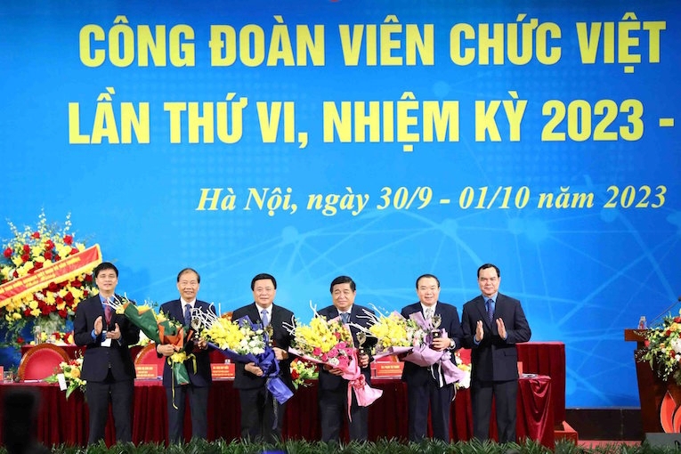 Đại hội Công đoàn Viên chức Việt Nam lần thứ VI