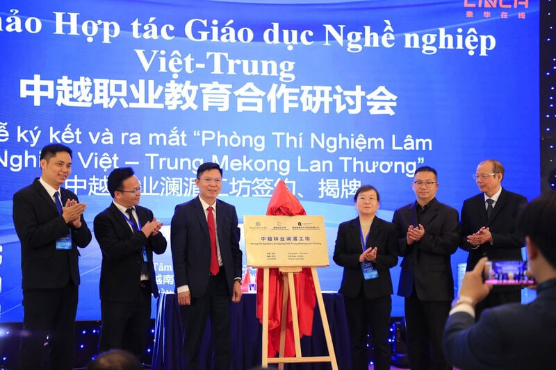 VAVET&SOW thúc đấy hợp tác giáo dục nghề nghiệp Việt – Trung
