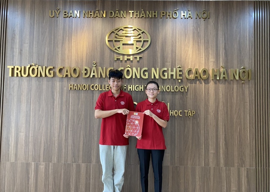 Trung tuyển trường THPT Top 1, vẫn chọn Trường CĐ Công nghệ cao Hà Nội